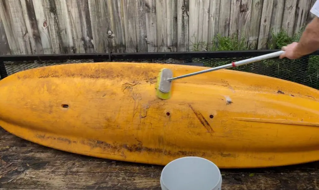 Clean your kayak before the paint job